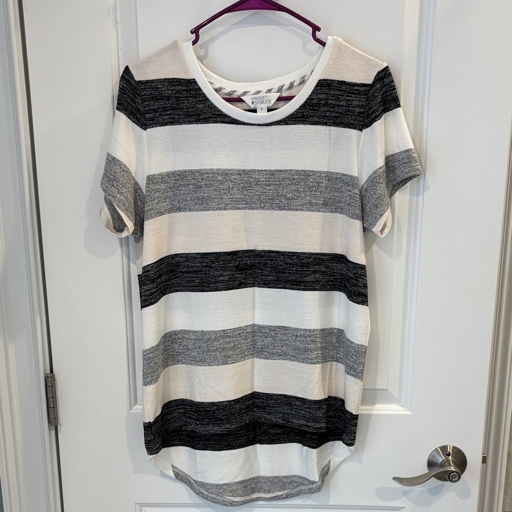Zara Black and Gray Striped Short Sleeve Tee